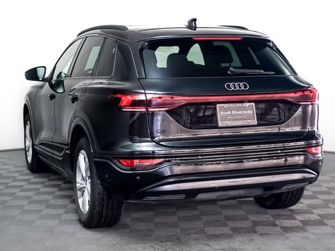 Certified 2025 Audi Q6 e-tron Premium w/ Convenience Package image 2