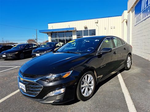 Used 2023 Chevrolet Malibu LT image 3