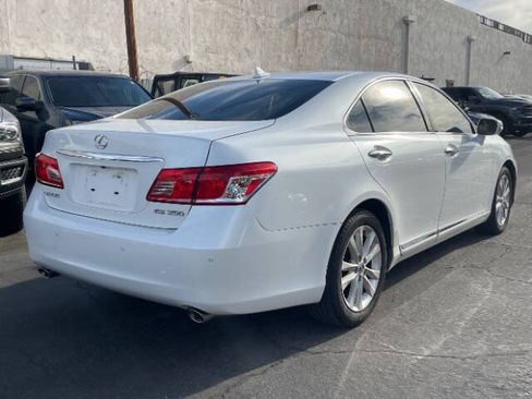 Used 2010 Lexus ES 350 FWD image 3