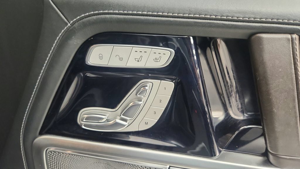 Used 2019 Mercedes-Benz G 550 image 30