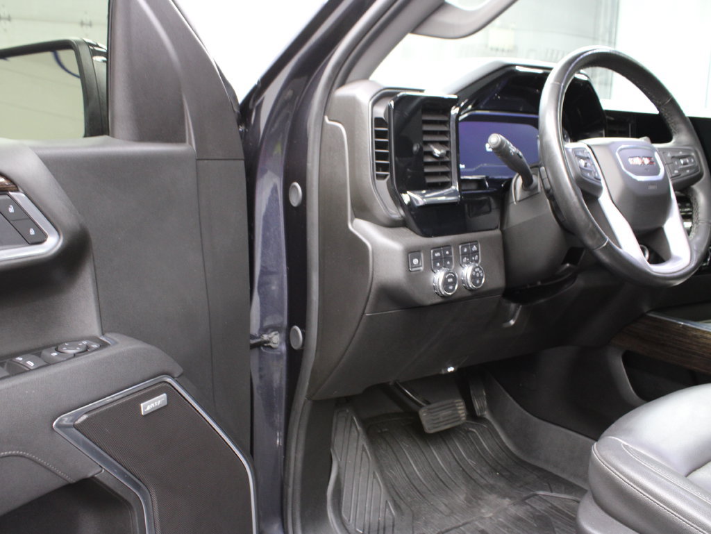 Used 2025 GMC Sierra 1500 Elevation w/ Elevation Premium Package AWD/4WD image 57