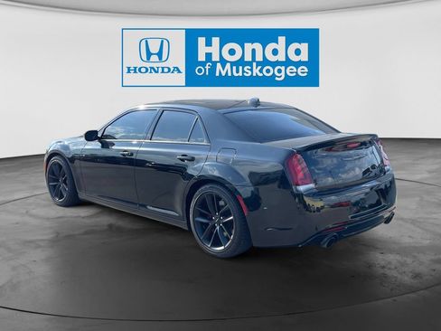 Used 2023 Chrysler 300 C RWD image 7
