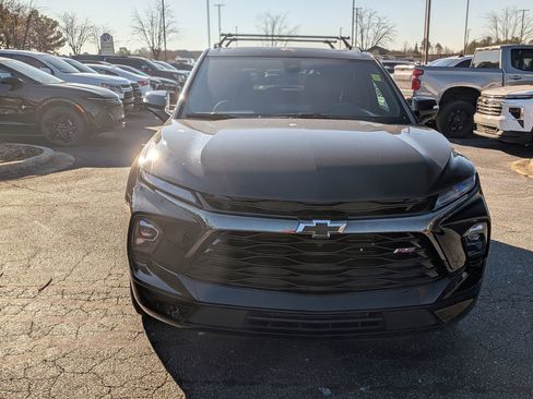 Certified 2025 Chevrolet Blazer RS w/ Driver Confidence II Package image 3