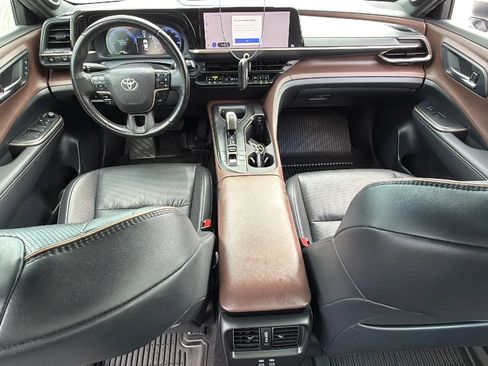 Used 2023 Toyota Crown w/ Advanced Technology Package AWD/4WD image 28