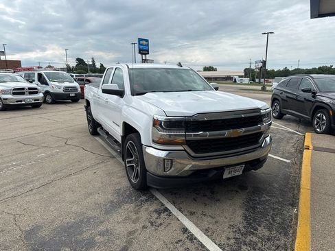 Used 2016 Chevrolet Silverado 1500 LT w/ LPO, Black Pack AWD/4WD image 4