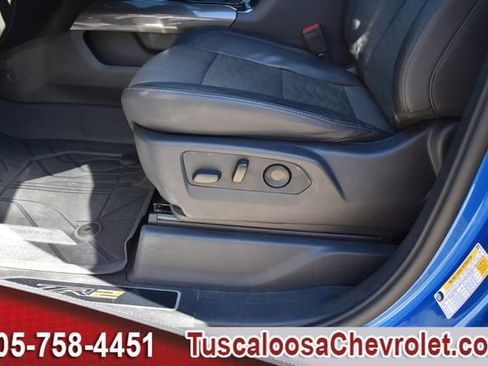 Used 2023 Chevrolet Silverado 1500 ZR2 w/ Technology Package image 22