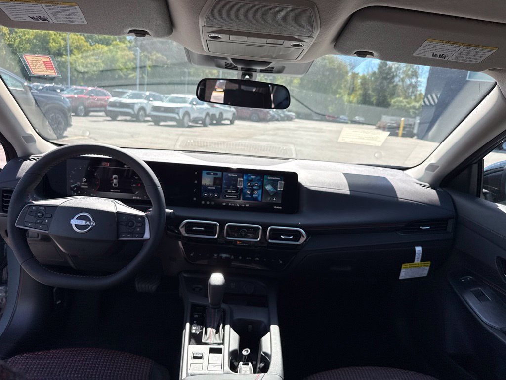 New 2027 Nissan Sentra SR FWD image 22