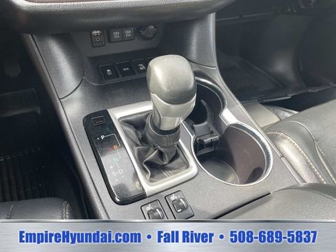 Used 2017 Toyota Highlander XLE AWD/4WD image 26