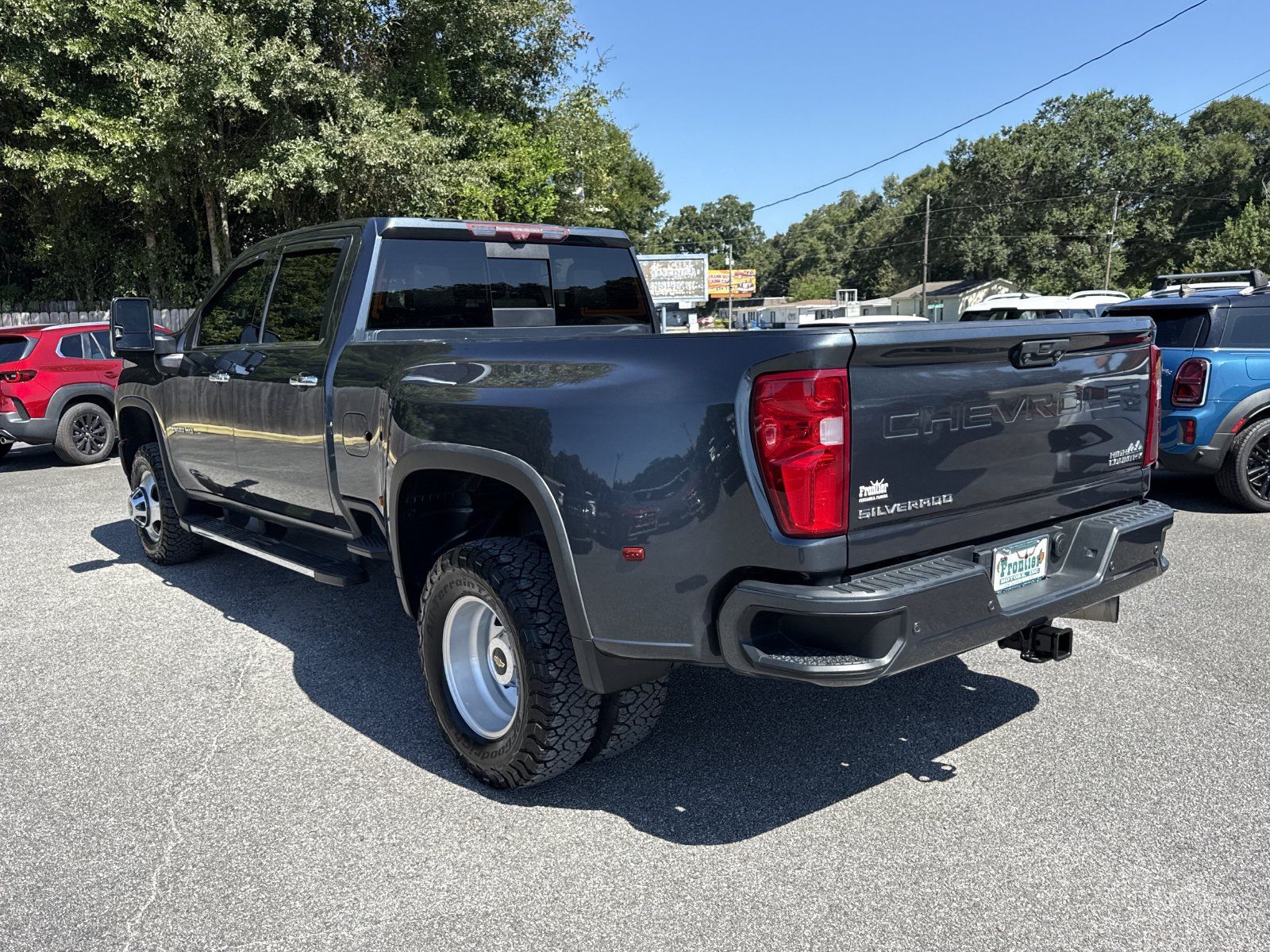 Used 2020 Chevrolet Silverado 3500 High Country w/ LPO, Hitch Package AWD/4WD image 3