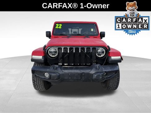 Used 2022 Jeep Gladiator Willys image 2