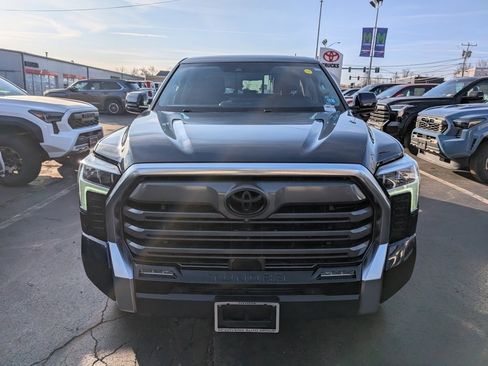 Used 2022 Toyota Tundra Limited image 11