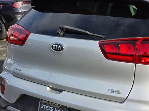 Used 2020 Kia Niro LXS image 15