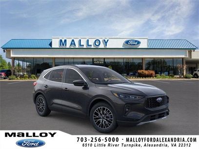 New 2025 Ford Escape SE w/ PHEV Premium Package