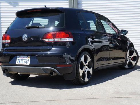 Used 2011 Volkswagen Golf 4-Door image 37