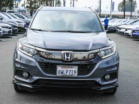 Used 2021 Honda HR-V Sport image 2
