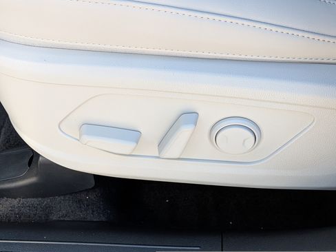 New 2026 Kia Sorento S FWD image 26