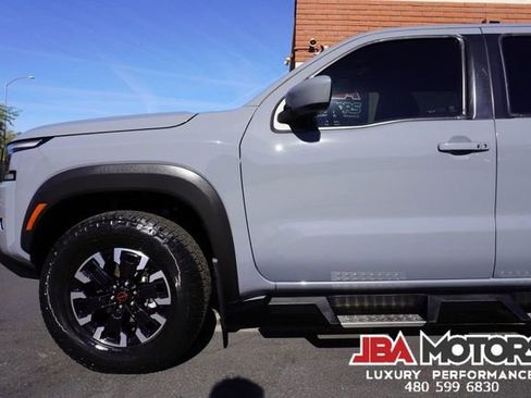 Used 2023 Nissan Frontier PRO-4X w/ Technology Package image 17