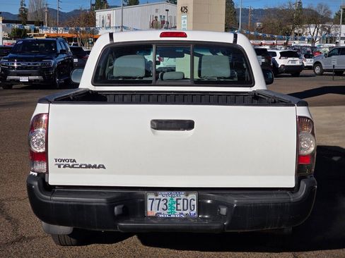 Used 2009 Toyota Tacoma 2WD Regular Cab image 7