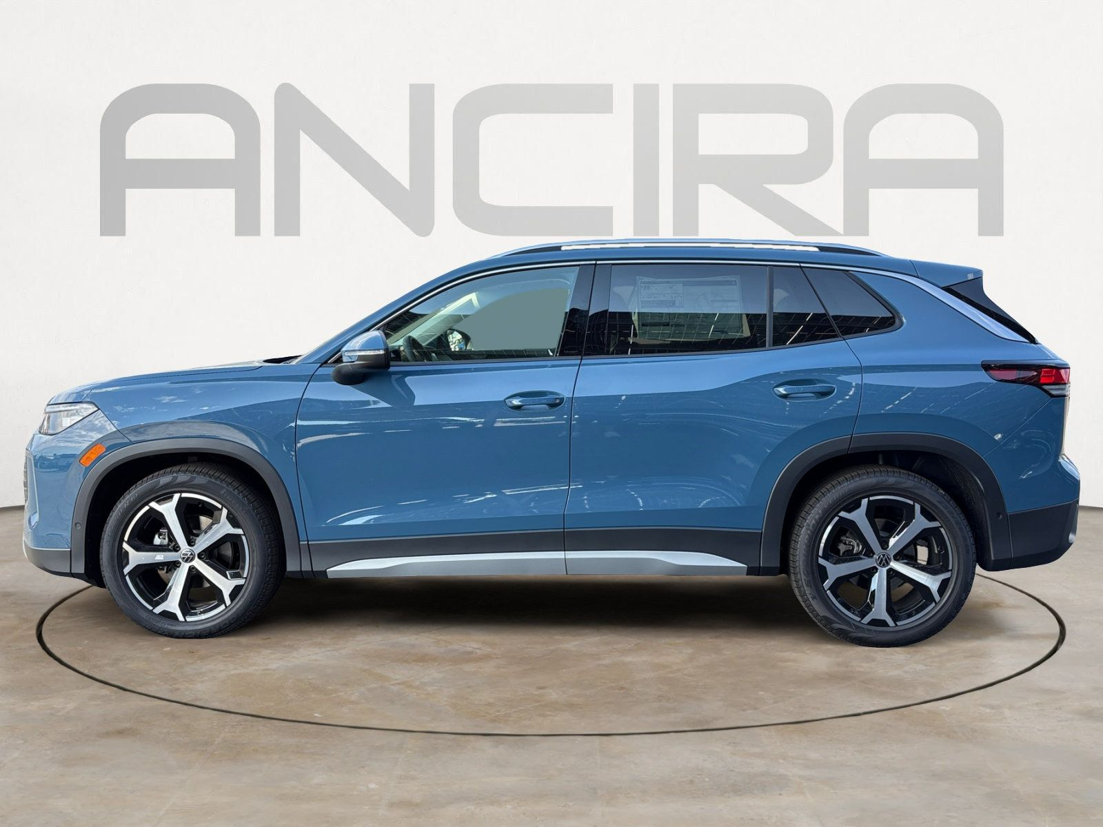 New 2026 Volkswagen Tiguan SE FWD image 6