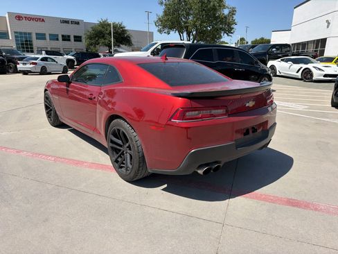 Used 2015 Chevrolet Camaro SS w/ SS Performance Package RWD image 5