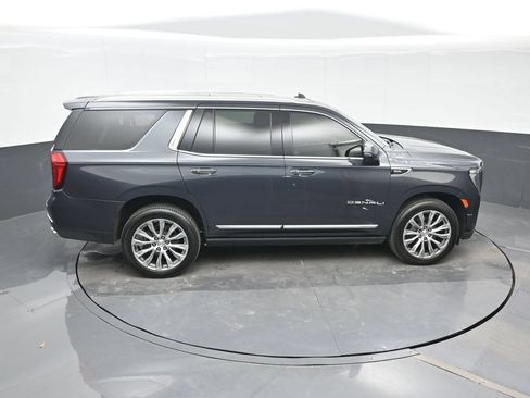 Used 2021 GMC Yukon Denali w/ Denali Premium Package AWD/4WD image 22