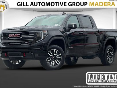 New 2026 GMC Sierra 1500 AT4 w/ LPO, Black Badging Package