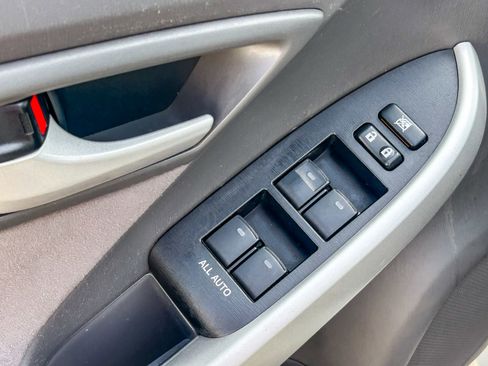 Used 2010 Toyota Prius Two image 23