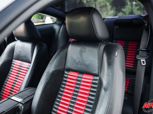 Used 2012 Ford Mustang Shelby GT500 w/ SVT Performance Pkg image 19