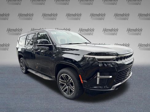 New 2026 Jeep Grand Wagoneer 4WD w/ Premium Group I image 2