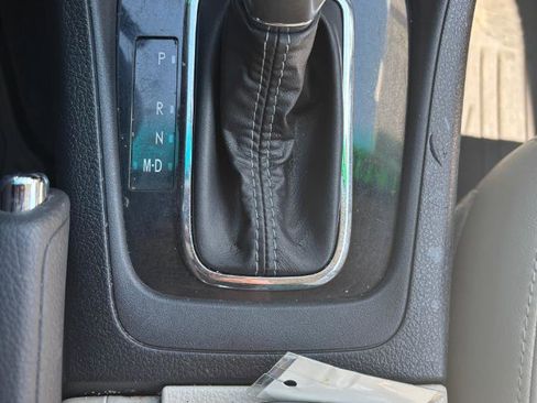 Used 2015 Subaru Crosstrek 2.0i Limited image 16