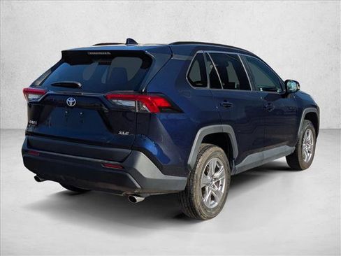 Used 2023 Toyota RAV4 XLE image 5
