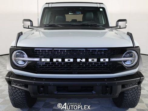 Used 2023 Ford Bronco Wildtrak AWD/4WD image 2