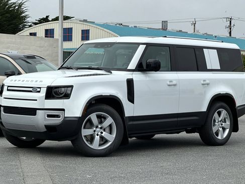 New 2025 Land Rover Defender 130 S image 1