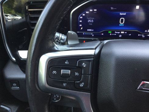 Used 2022 Chevrolet Silverado 1500 RST w/ Convenience Package II AWD/4WD image 16