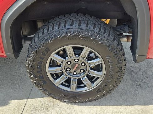Certified 2025 GMC Sierra 1500 AT4X image 14