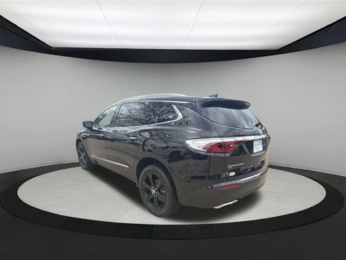 Used 2023 Buick Enclave Essence w/ Experience Buick Package AWD/4WD image 3