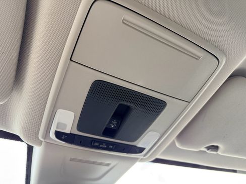 Used 2025 Honda CR-V EX-L image 20