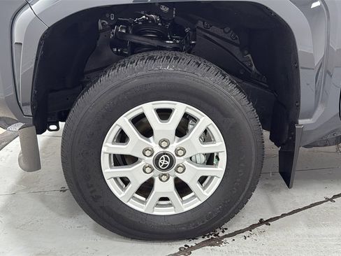Certified 2024 Toyota Tacoma SR image 24