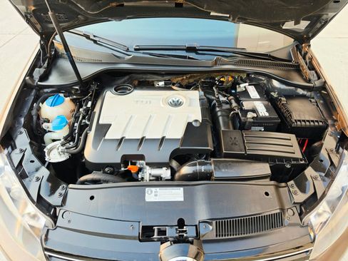 Used 2011 Volkswagen Jetta TDI FWD image 15