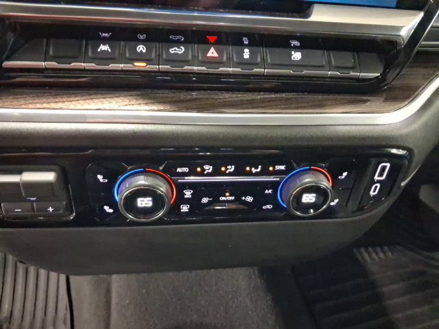 Used 2026 Chevrolet Silverado 1500 RST AWD/4WD image 19