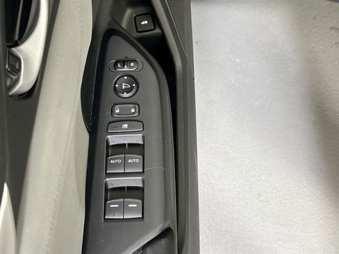 Used 2021 Honda Civic EX image 17