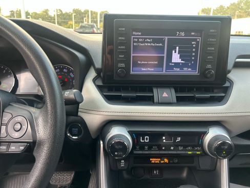 Used 2019 Toyota RAV4 XLE w/ All Weather Liner Package AWD/4WD image 11