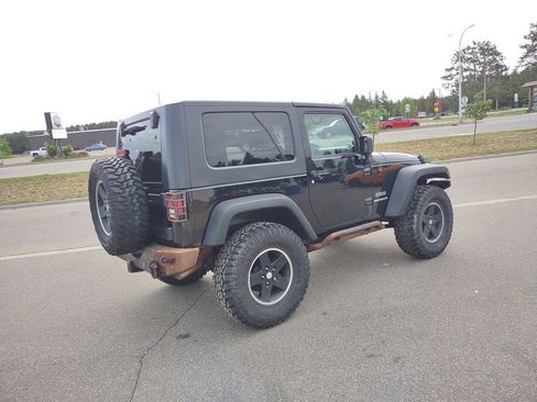 Used 2010 Jeep Wrangler Sport AWD/4WD image 4