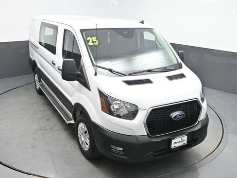 Used 2025 Ford Transit 250 Low Roof w/ Exterior Upgrade Package RWD image 30