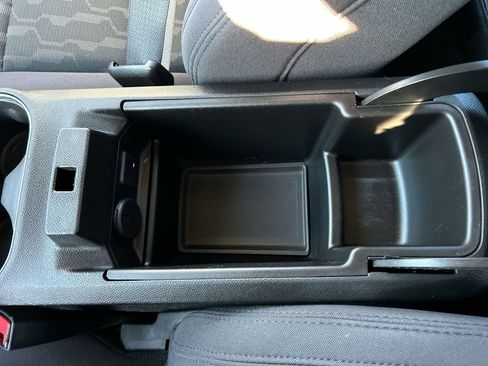 Used 2013 Chevrolet Volt w/ Enhanced Safety Package 1 image 15