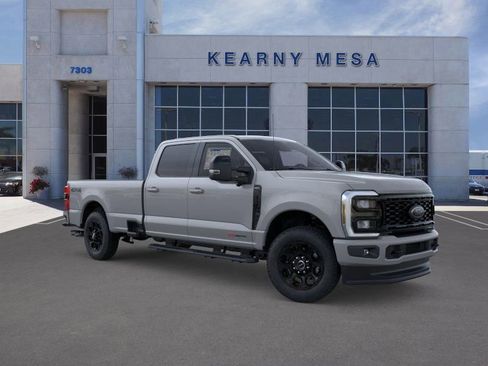 New 2026 Ford F250 Lariat w/ Black Appearance Package image 36