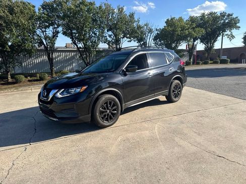 Used 2017 Nissan Rogue SV w/ Midnight Edition Package AWD/4WD image 13