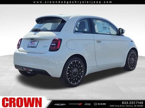 New 2025 FIAT 500 e image 5