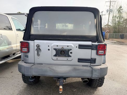 Used 2015 Jeep Wrangler Sport w/ Quick Order Package 23S image 8