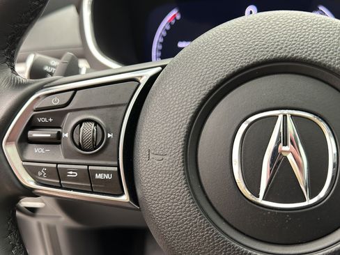 Used 2025 Acura MDX SH-AWD image 18